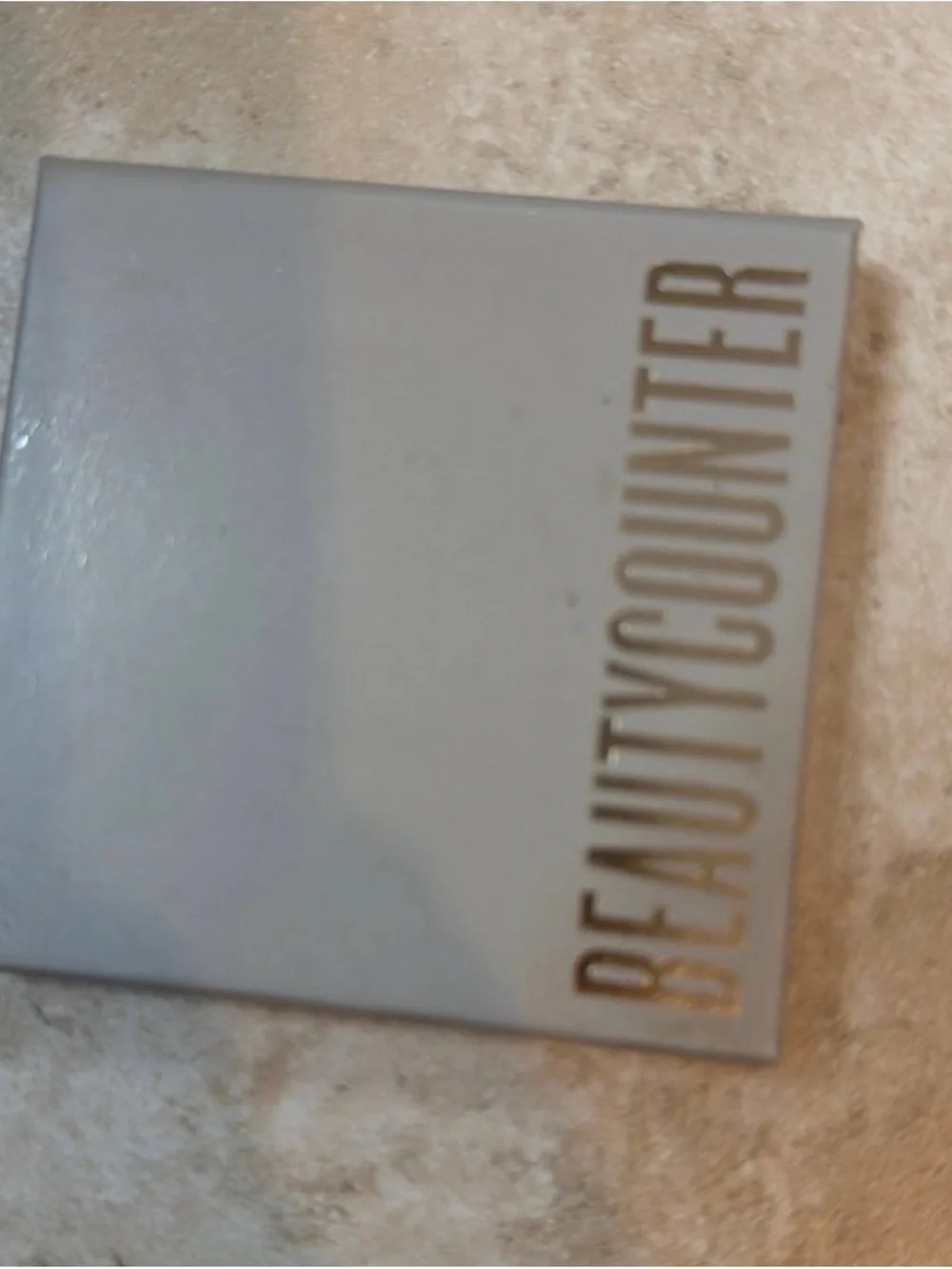 Beautycounter talc-free eyeshadow palette with 4 colors
